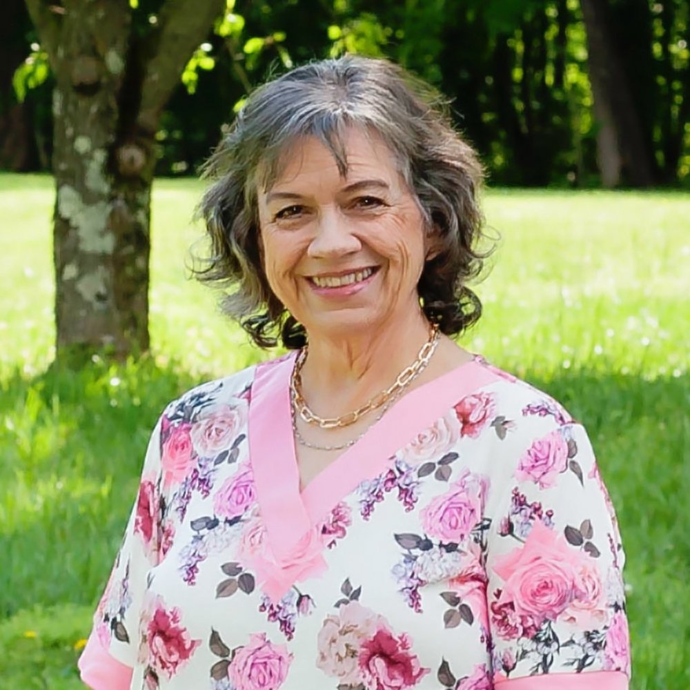 Meet your Posher, Lindamarie56